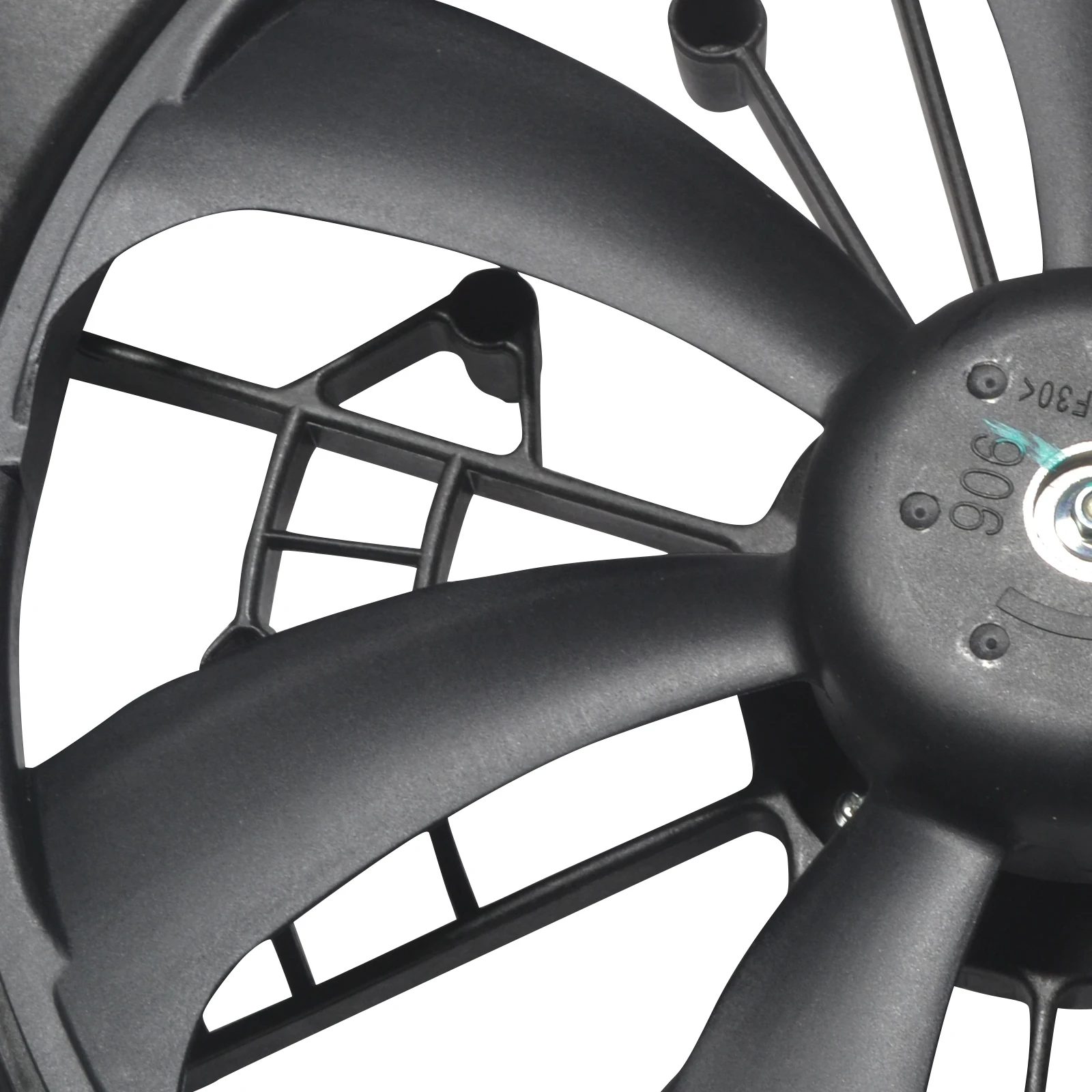 مجموعة مروحة تبريد الرادياتير لسيارة تويوتا كامري 2012-2017