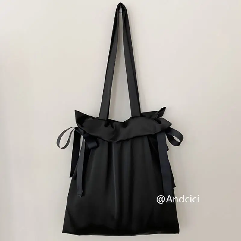 Fashionable Black Shoulder Bag With Drawstring Smooth Silk Texture For Women High-Capacity Simple Girls Bag