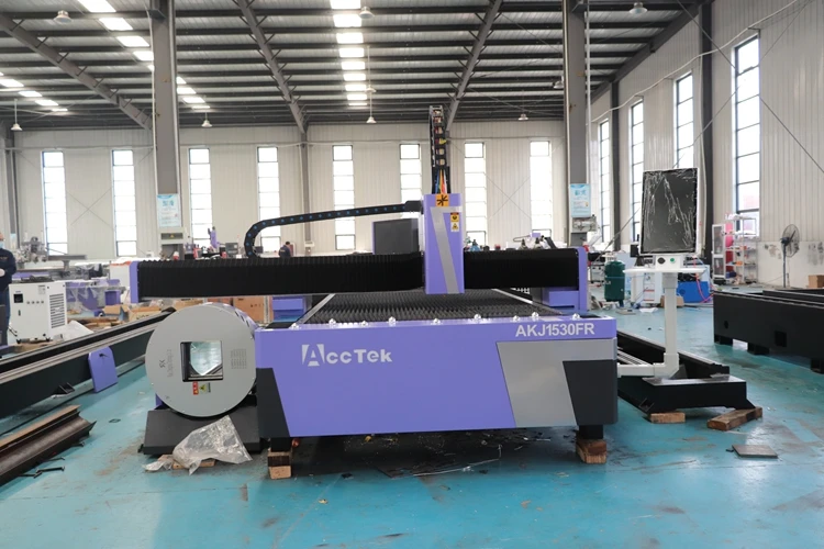 AccTek CNC Fiber Laser Cutting Machine 1000W 2000W 3000W 4000W Pipe Tube Cutting