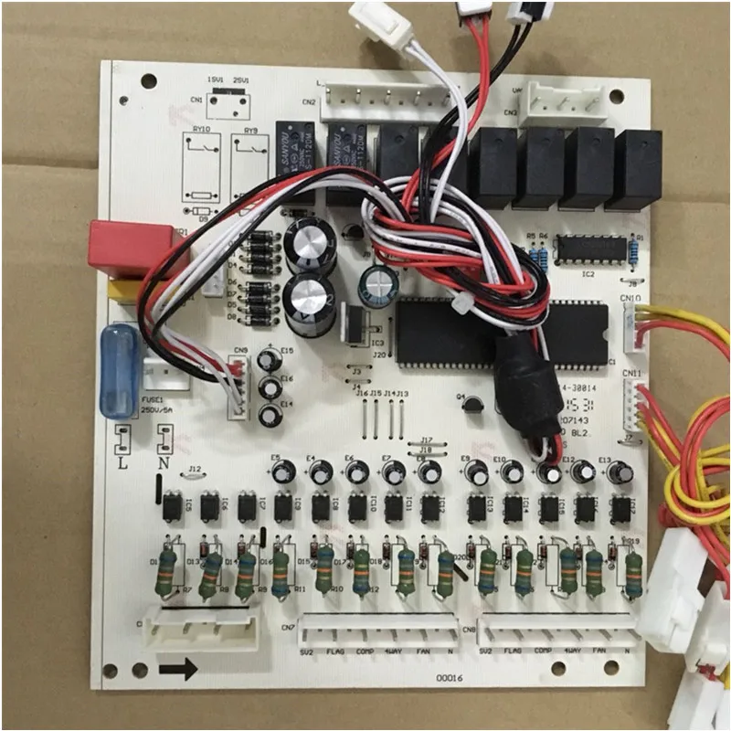 

New For Media MDV Air Conditioning Computer Board MDV-250(260)W/dps-820.D.2.1.1