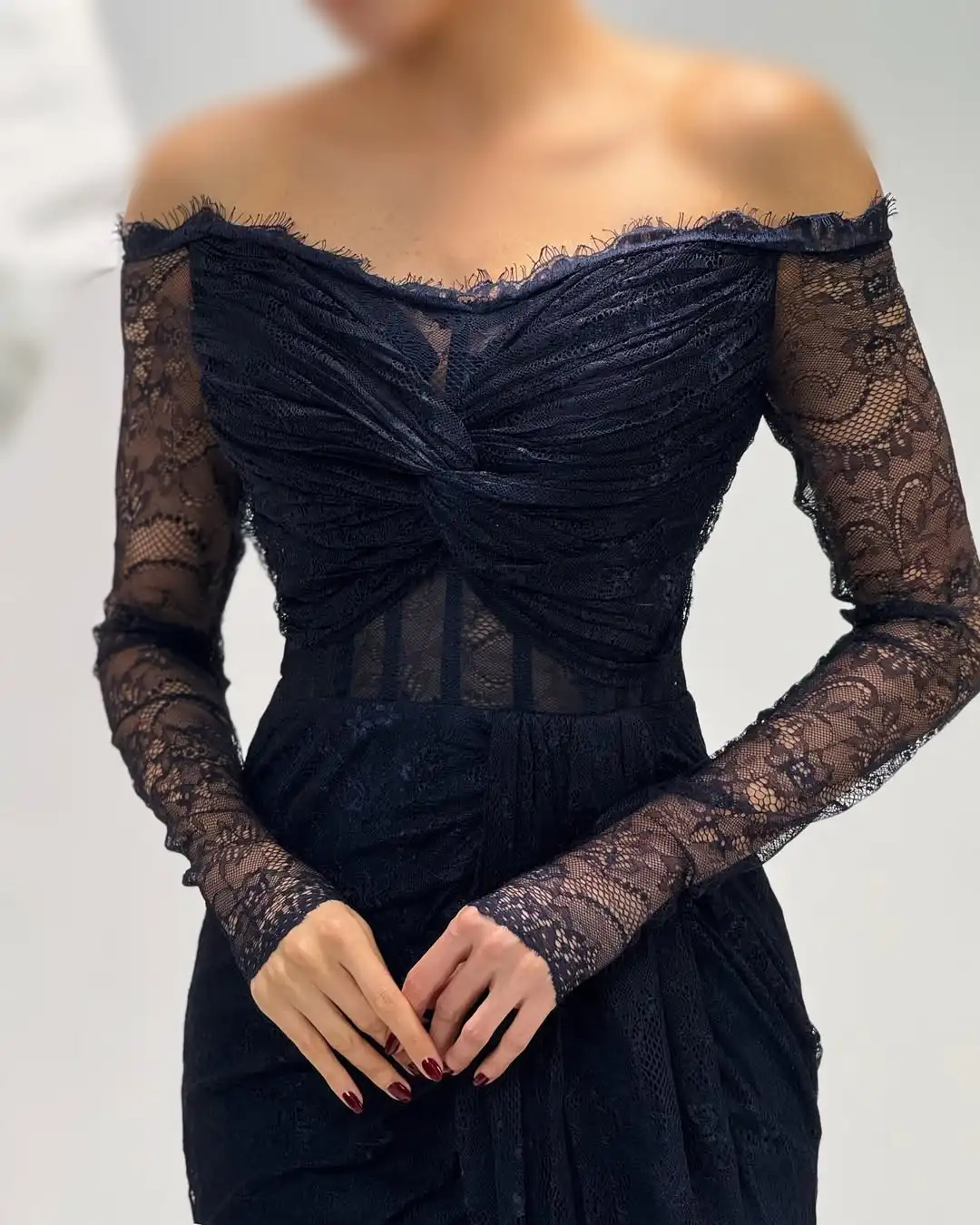 Ofherown الدانتيل الطية حورية البحر فساتين السهرة الوهم قبالة الكتف الحفلة الراقصة مناسبة خاصة Fساتين Shret مخصصة