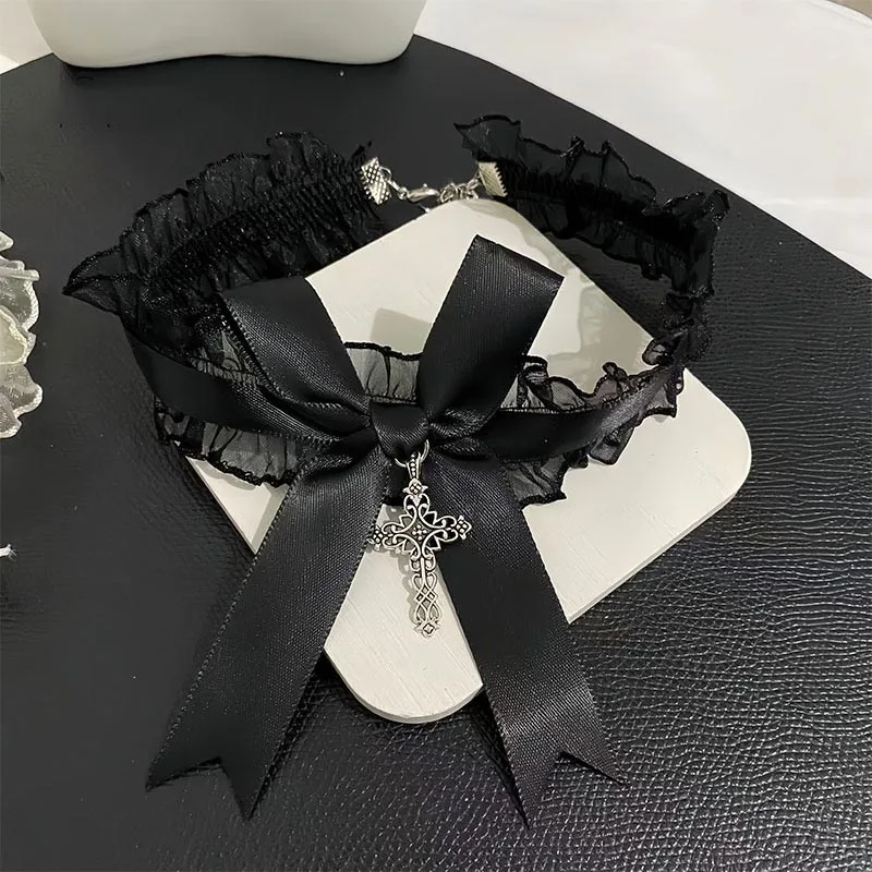 Harajuku Black White Lace Choker Bowknot Crosses Pendant Charm Lolita Necklace for Women Maid Collar Cosplay Party Accessories