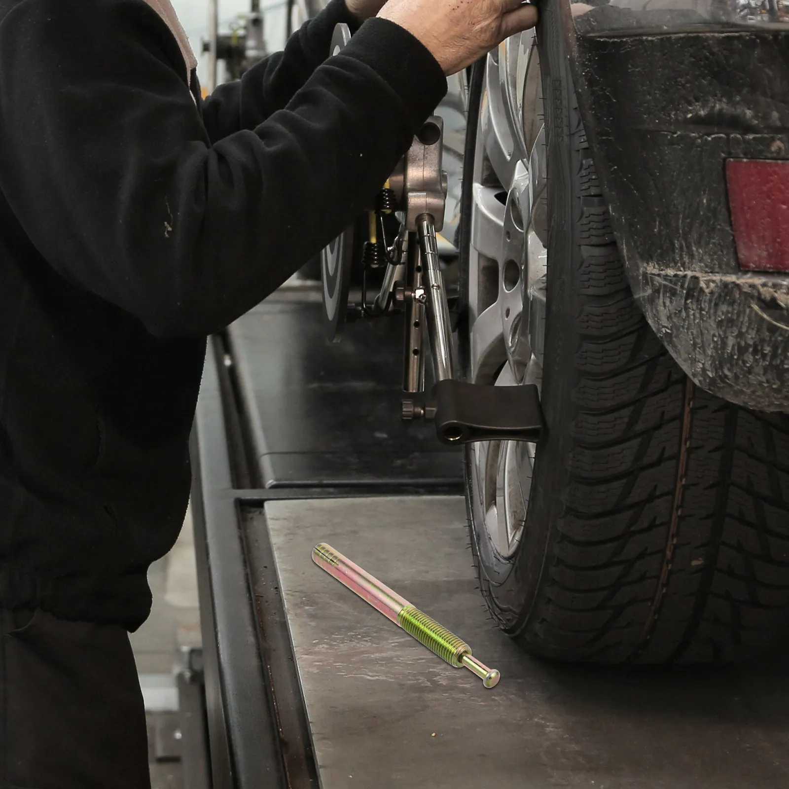 

Automotive Lift Anchor Bolts Heavy Duty Steel Expansion Bolts for Concrete Brick Walls Firm Stability Cavity