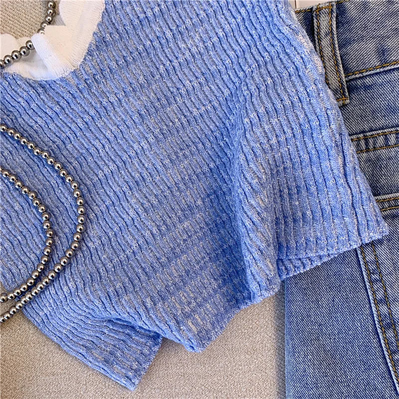 Summer Blue Slim Knit Vests Crop Tops Women Sleeveless V-neck Knitwear 2024 New Fashion Sexy Stylish Chic Ladies Women Vest