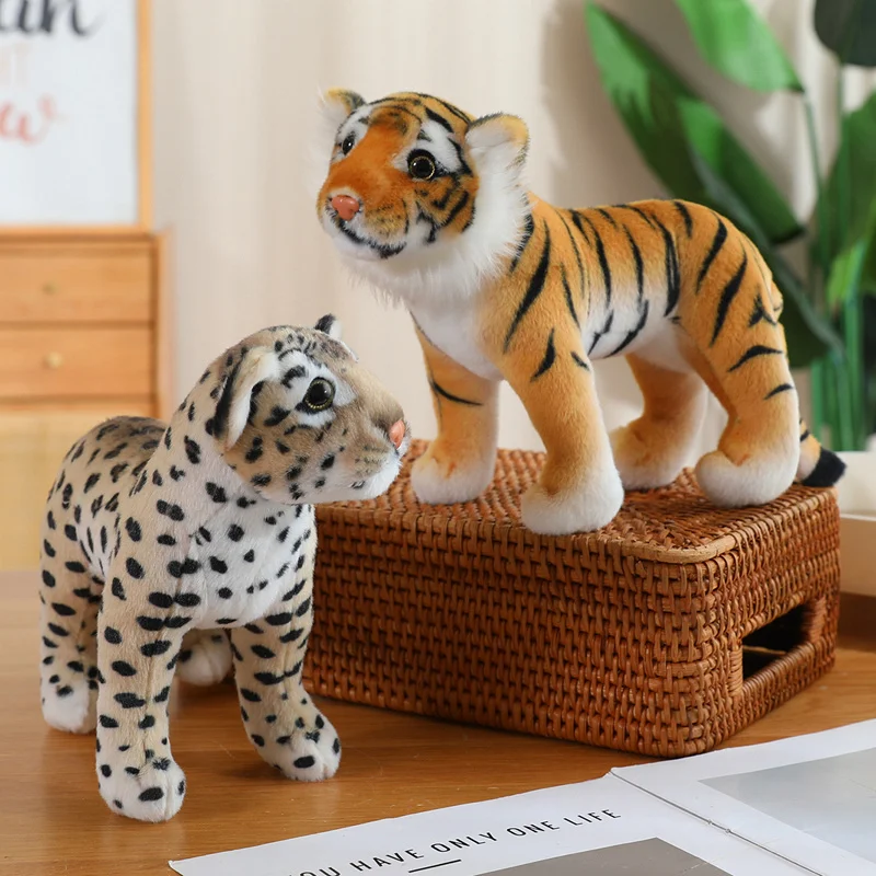 ตุ๊กตาสัตว์จำลอง รูปสิงโต เสือ เสือดาว ของตกแต่งบ้าน ตุ๊กตาสัตว์น่ารัก นุ่มเหมือนจริง ใช้เป็นหมอน ของขวัญสำหรับเด็กผู้ชาย