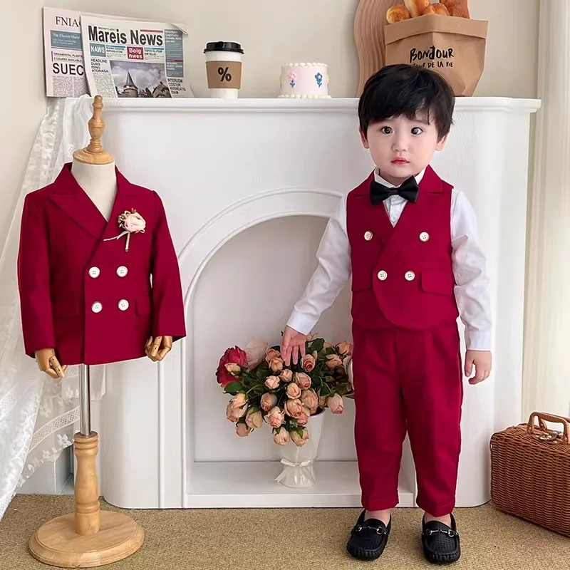 

Gentleman Boys Red Jacket Vest Pants Bowtie Brooch 5Pieces Photography Suit Set Kids Wedding Birthday Party Performance Costume