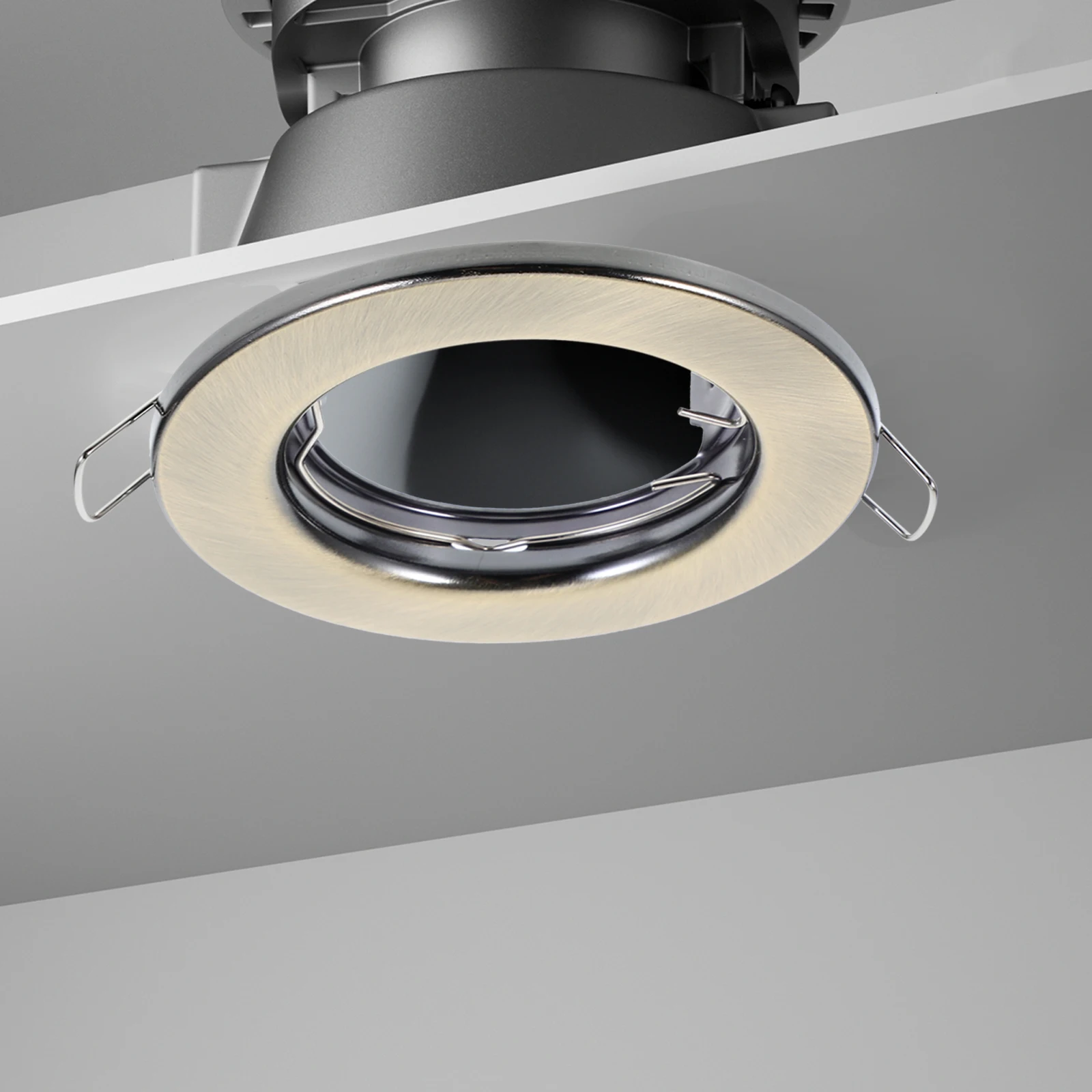 

3pcs Iron Ceiling Lamp Shell Recessed Light Fixture Trim Holder Bracket Socket Frame Tool Parts