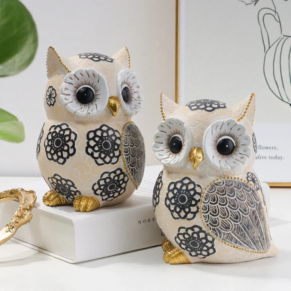 

Nordic Owl Figurines Resin Animal Statue Sculpture Crafts for Home Interior Decor Desktop Table Decoration Accessories