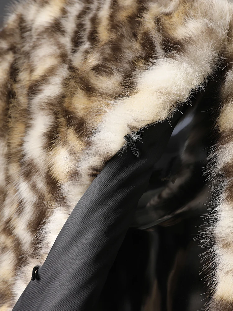 [EAM] Pattern Short Elegant Faux Fur Jacket New Round Neck Long Sleeve Women Coat Fashion Tide Autumn Winter 2026 CPG6814