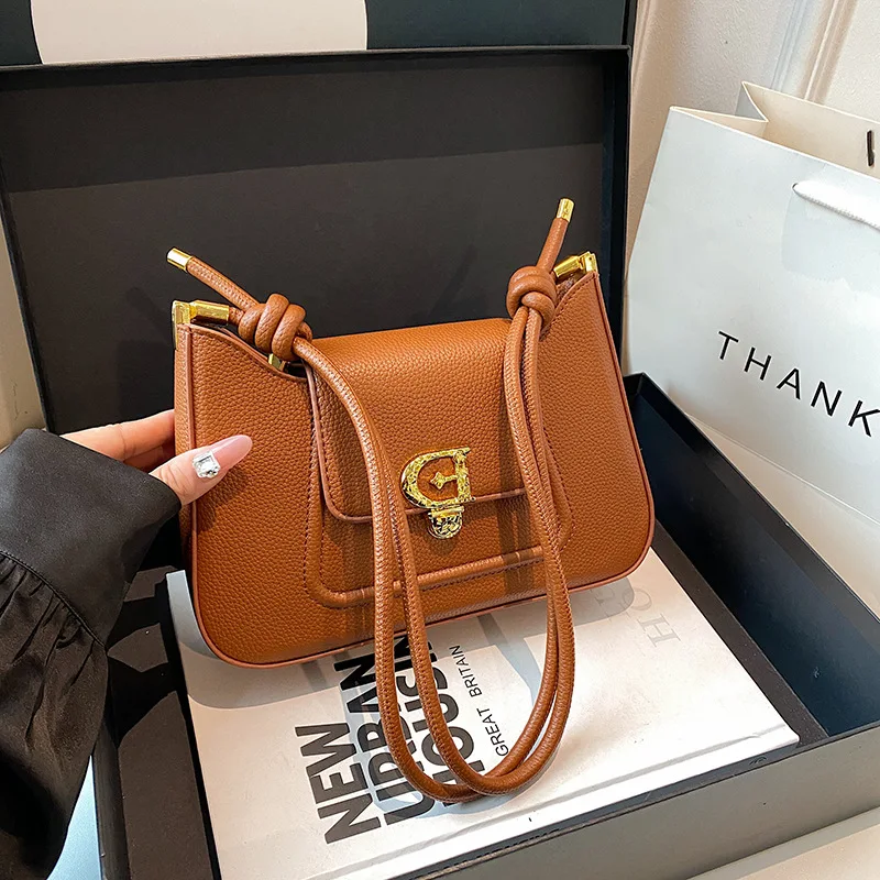 

2025 Trendy Must-Have Baguette Shoulder Bag Women's Chic Crossbody Handbag with Chain Strap Versatile Tote Purse