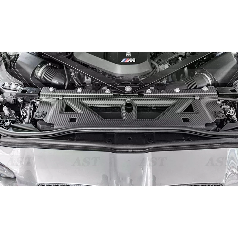

Для BMW M3 G80 M4 G82 G83 сухой карбоновый автомобильный бак для воды, радиационная пластина, крышка корпуса, комплект внутренней отделки двигателя
