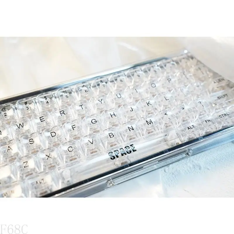 F68C RGB KEYCAP SET MDA ملفات تعريف CRYSTAL