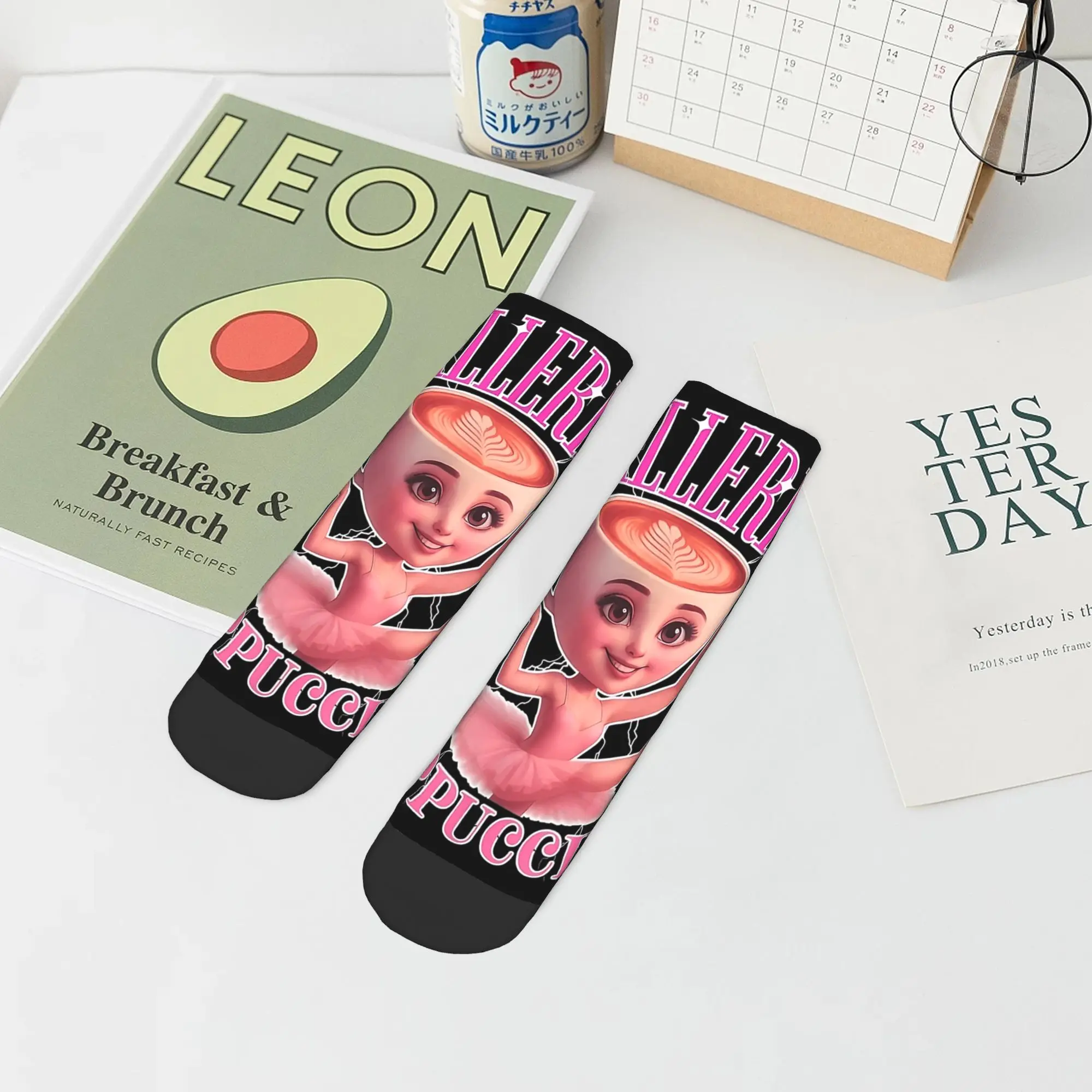 Calcetines informales de bailarina capuchino italiano Brainrot para hombre, calcetines tobilleros suaves a la moda, calcetines antideslizantes de diseño para deportes al aire libre de primavera