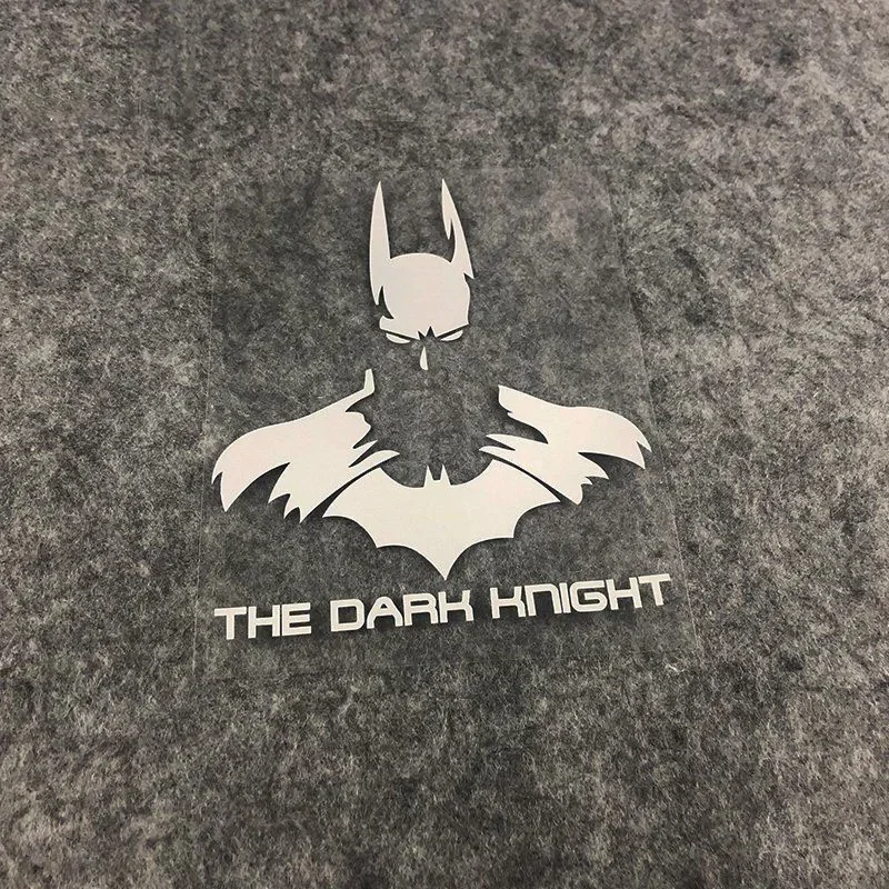 سيارة عاكس الليزر ملصق نافذة الباب الزجاج الأمامي غطاء للخدش ملصق مضاد للمياه الكرتون كول باتمان الخفافيش ملصق الديكور