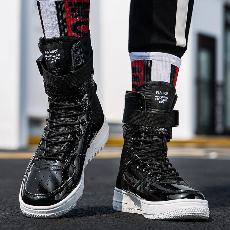 

Повседневная обувь. Трендовые мужские высокие кроссовки на платформе. Оранжевые высокие сапоги в стиле панк. Уличная одежда для пар. Дизайнерская обувь с пряжкой и ремешком.