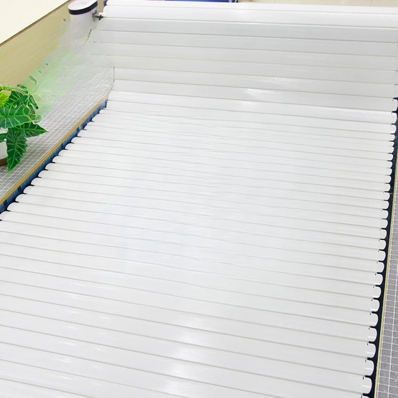 Swimming pool thermal insulation cover, fully automatic electric PC translation cover system, floating strip thermal insulation
