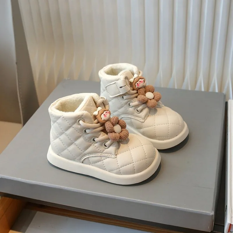 Mädchenstiefel mit Fleecefutter, neuer Winterstil, kurze Kinderstiefel, weichsohlige, warme Baumwollschuhe für Babys, 1-15 Jahre, bequem. – Detail 7