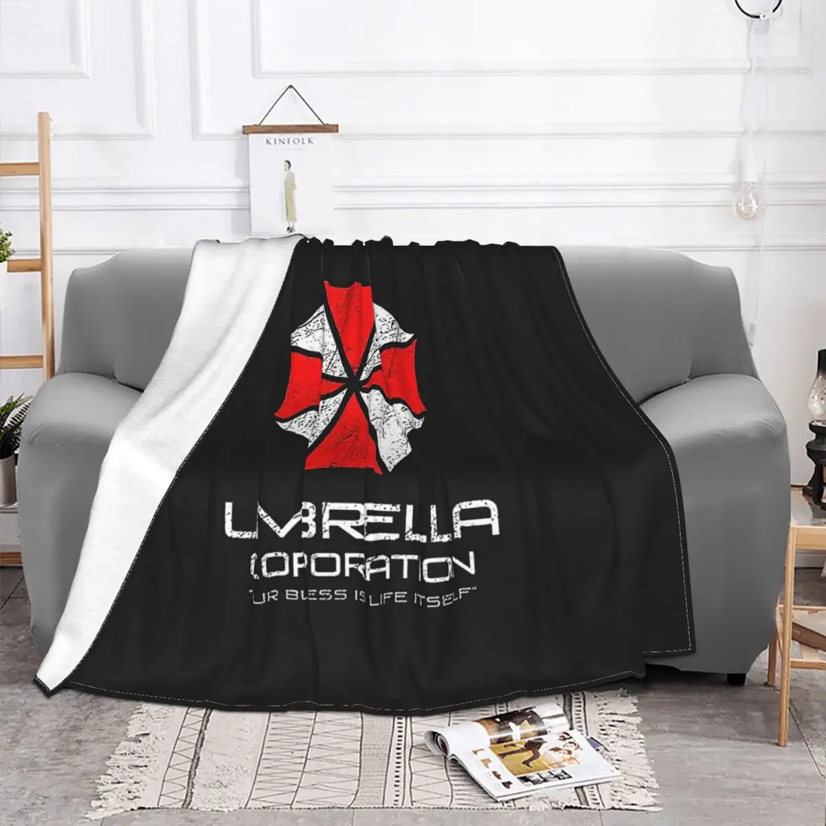 Resident Evil Ultra-Soft Micro Fleece Blanket Black Flannel Blanket