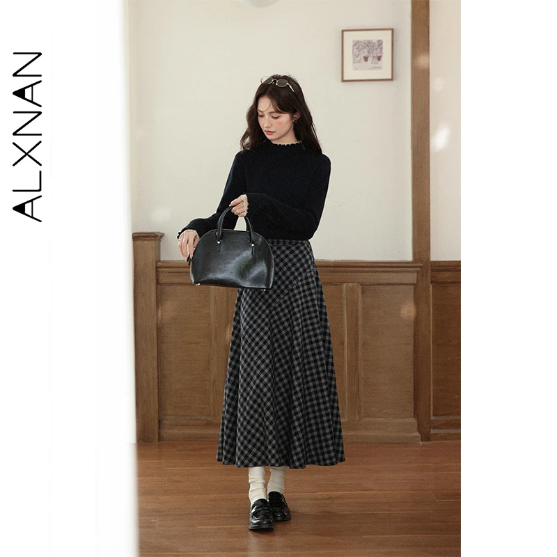 

ALXNAN Black Pullovers Ruffle Collar Lace-trim Patchwork Slim Button Knitted Sweater Versatile Simple Woman's Clothing L58601