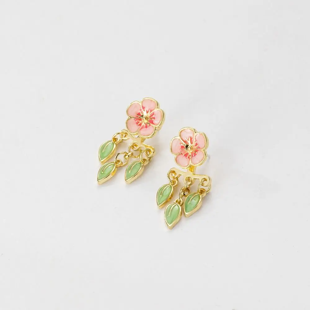 Trendy Alloy Peach Blossom Stud Earrings Bohemian Cute Earrings with Leaf Vintage Flower Design Sweet Ear Hook Jewelry