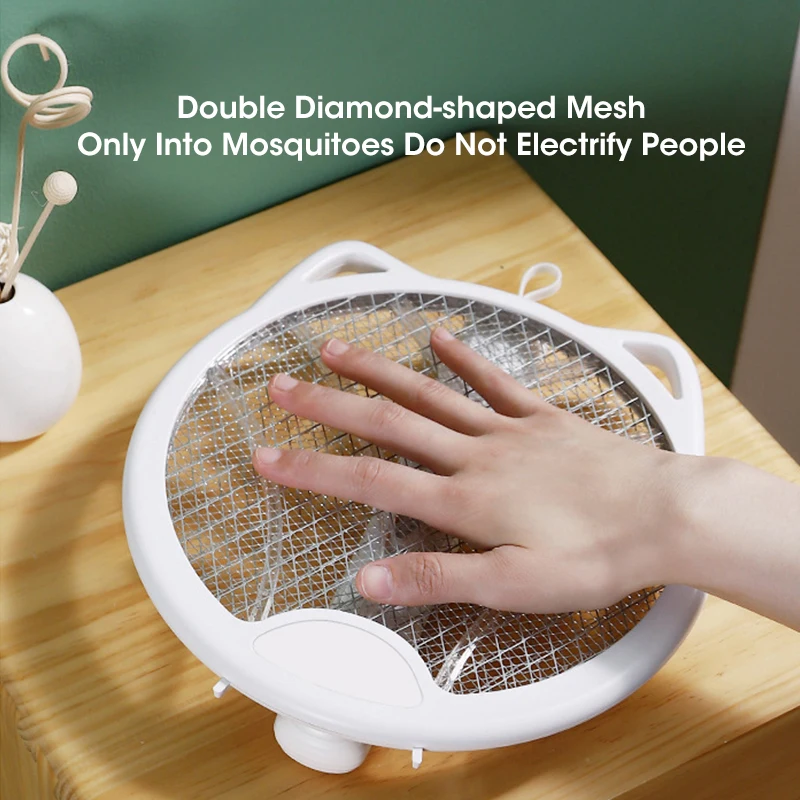 Folding Mosquito Swatter, 4 em 1 Mosquito Trap Light, USB recarregável, Swatter Fly elétrico para casa e ao ar livre