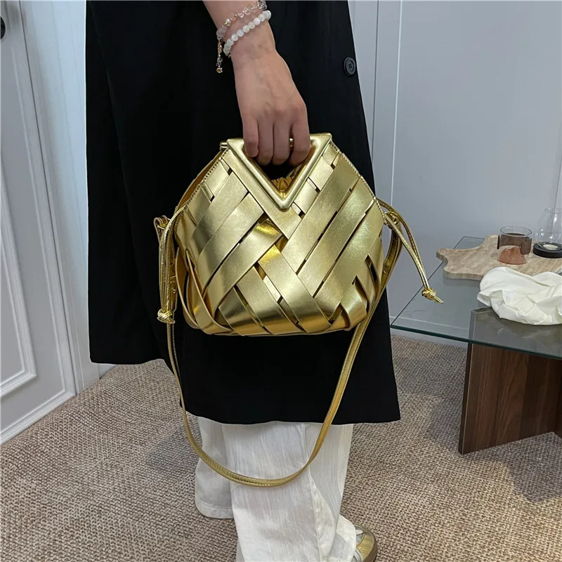 

High-End Women's Tote Bag Crafted From Lakeside-Printed Leather Featuring Trendy Famous Neat Daily Look