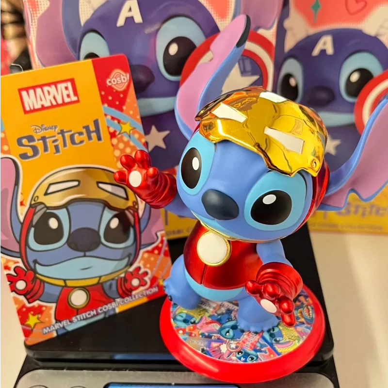 

Горячие игрушки, оригинальные в наличии, серия Marvel Stitch Cosbi, аниме-фигурки, милая мультяшная фигурка, украшение для рабочего стола, игрушка для девочек, подарки на день рождения