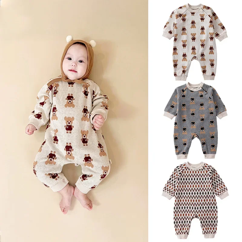 Newborn Baby Clothes New Jacquard Knitted Baby Jumpsuit Cute Bear Sweater Autumn and Winter Romper Climbing Clothes