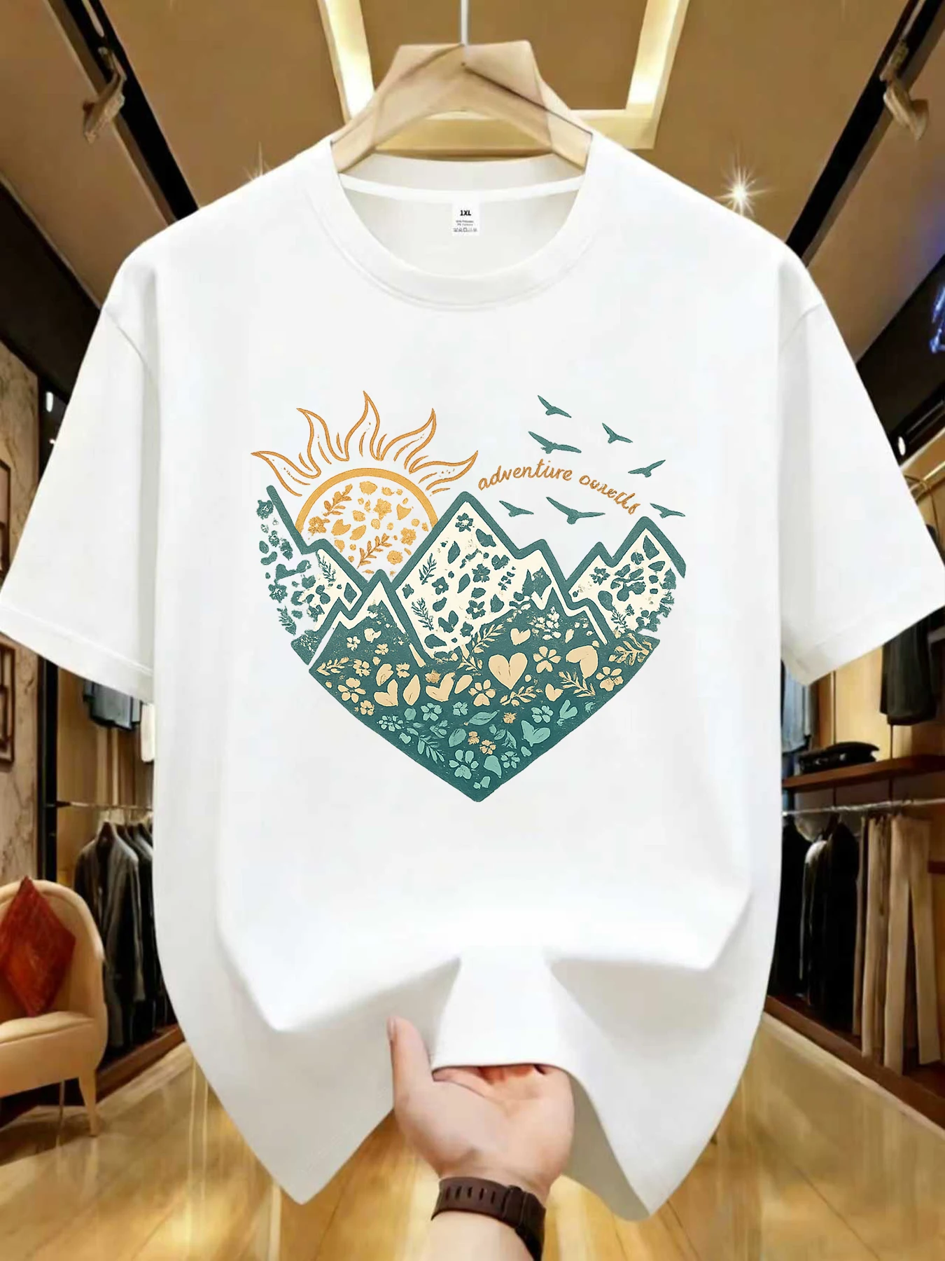 

【WZM1021188】Женская футболка больших размеров с круглым вырезом и принтом солнца, летняя повседневная футболка с короткими рукавами, универсальная уличная модная футболка больших размеров