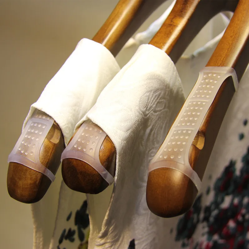 شماعات ملابس سيليكون للرجال والنساء ، 30 قطعة ، مقاومة للرياح ، وسادة كتف ، شريط مانع للانزلاق ، رف تخزين للسترات