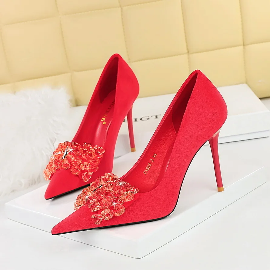 

Women's Korean Banquet High Heels With Thin Heels Suede Shallow Mouth Pointed Water Diamond Bow Single Ladies Shoes Women Pumps