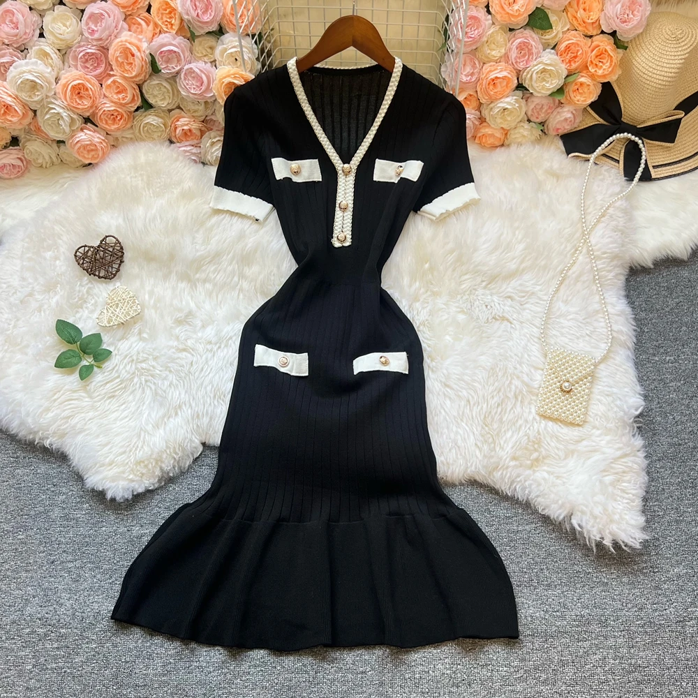 YuooMuoo Women Dress 2025 New Fashion V-neck Slim Elastic Knitted Summer Dress Ins Hot Sexy Package Hips Meraid Party Dress Robe