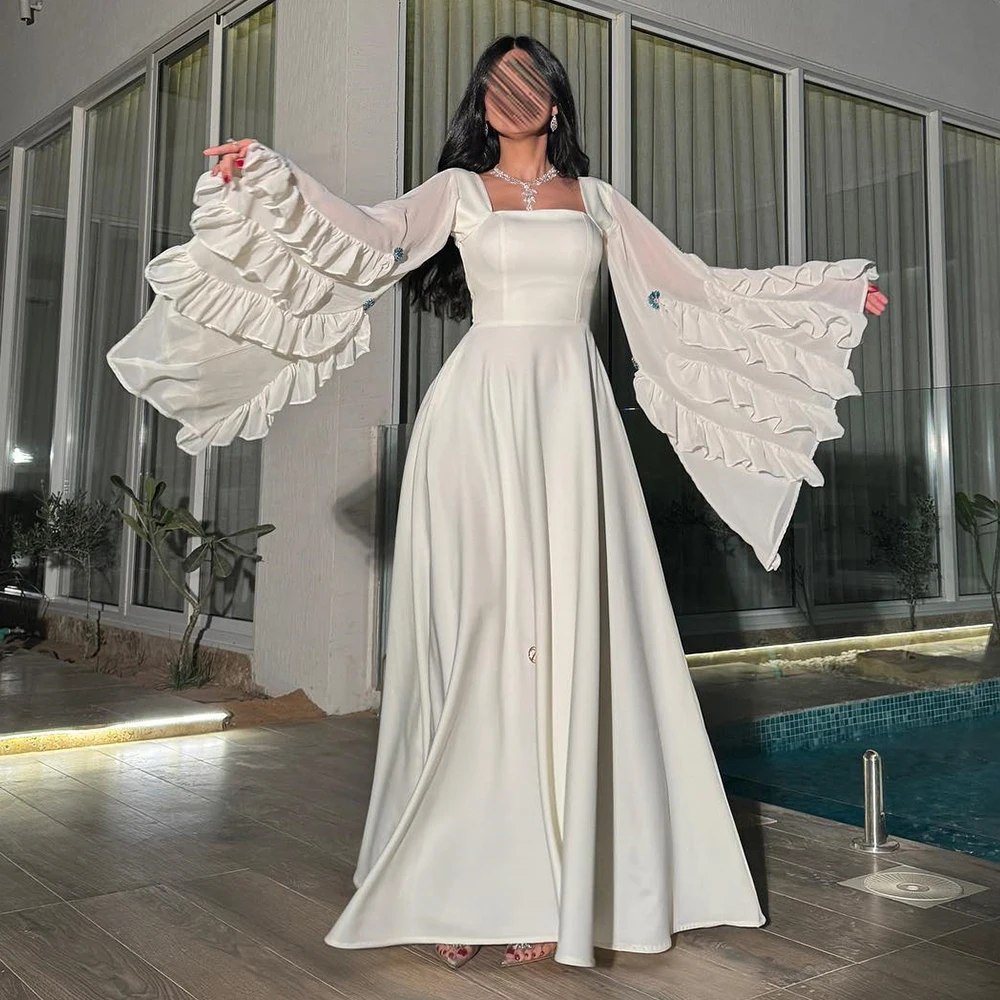 Saudi-Arabien-Kleider für besondere Anlässe, Satin, A-Linie, Promi-Kleid, Elfenbein, quadratischer Ausschnitt, Rüschen, gerüschte Perlen, Ballkleider, lang