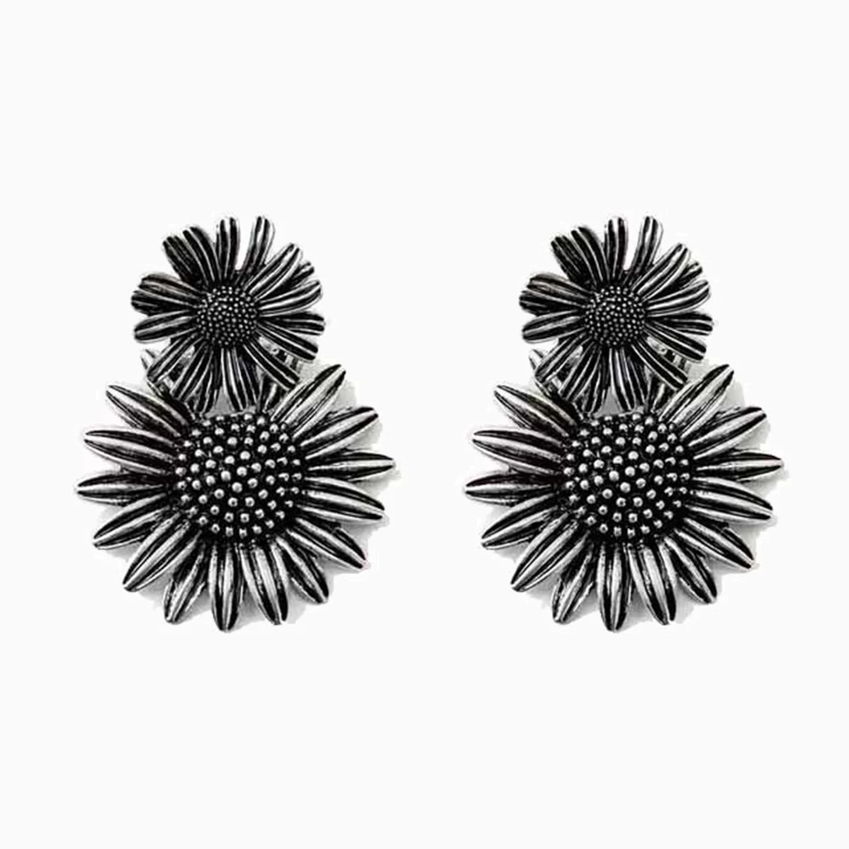 

ZAA Exaggerated Personality Metal Flower Drop Earrings for Women Holiday Party Jewelry Gifts Wholesale