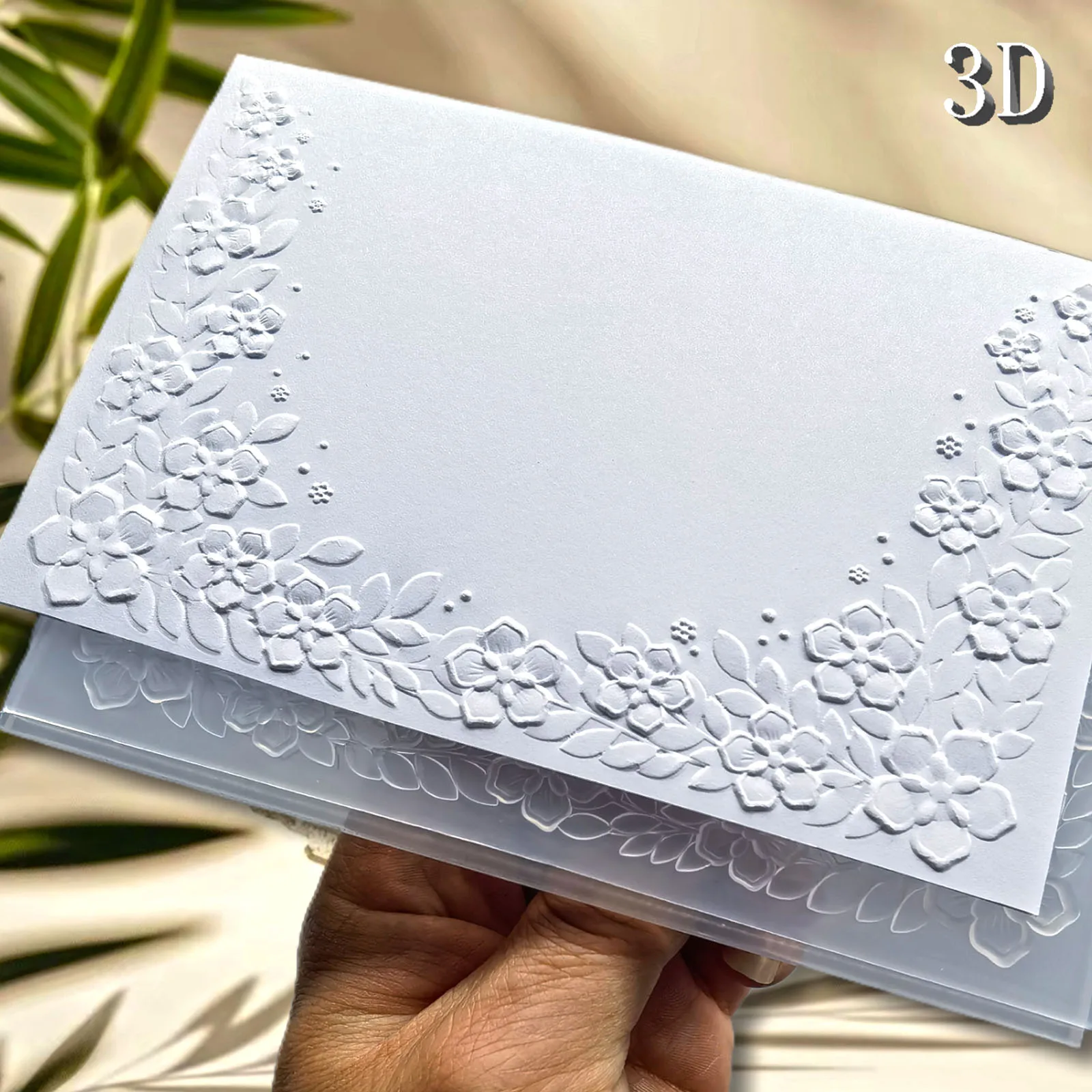 Elegante carpeta simétrica floral en relieve 3D: diseño de patrón de borde de invitación de boda, fácil de imprimir, perfecta para manualidades de bricolaje