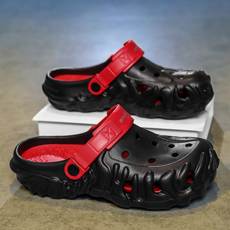New Men's Sandal Massage Slippers Garden Clogs Soft Thick Sole Outdoor Beach Sandals Male Casual Flip Flops Large Size 40-47