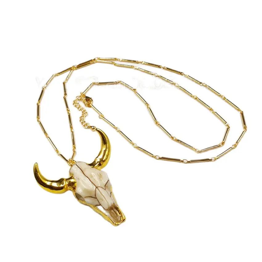 

WT-N782 Natural Bull Cattle Resin Horn Cattle Necklace, Gold Trim Resin Cattle Head Pendant Necklace