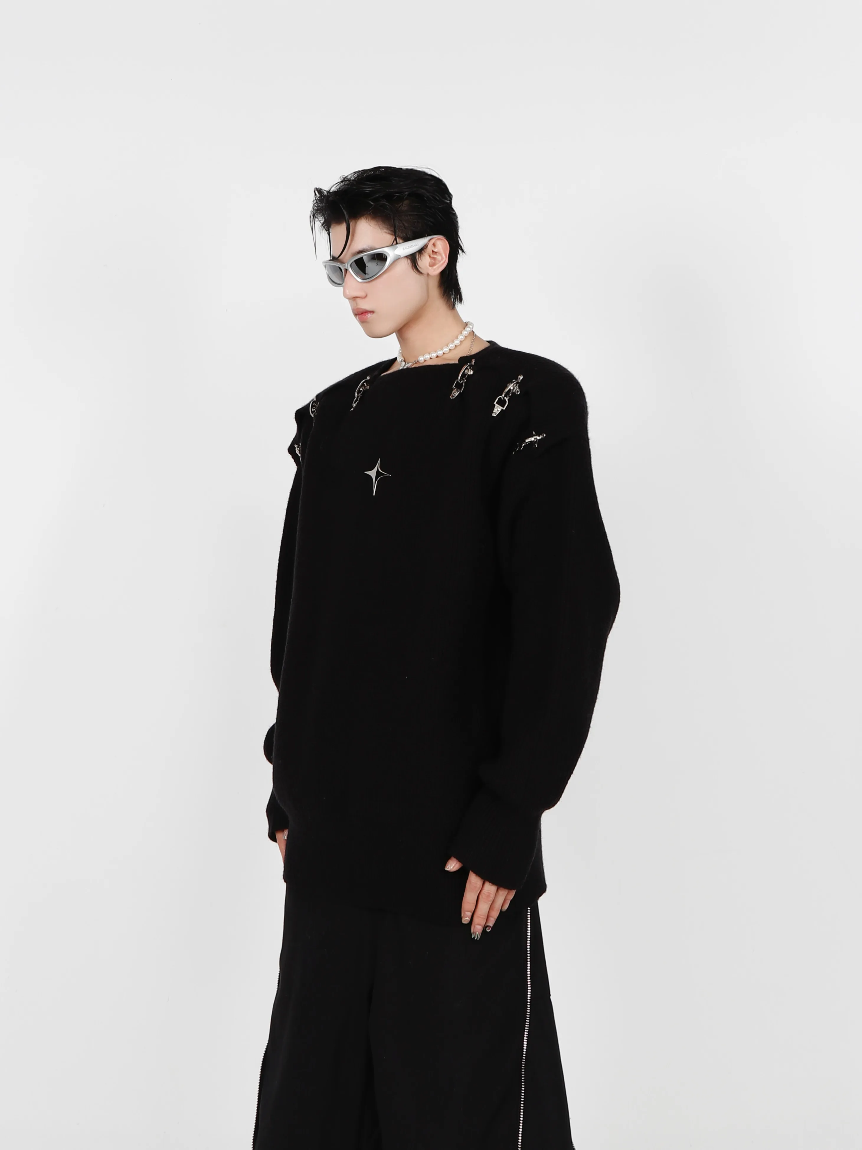 Gargue Original Metal Buckle Knitted Long Sleeve Sweater Hollow out Design Trendy Casual Loose Fit Youthful Style Autumn Wear