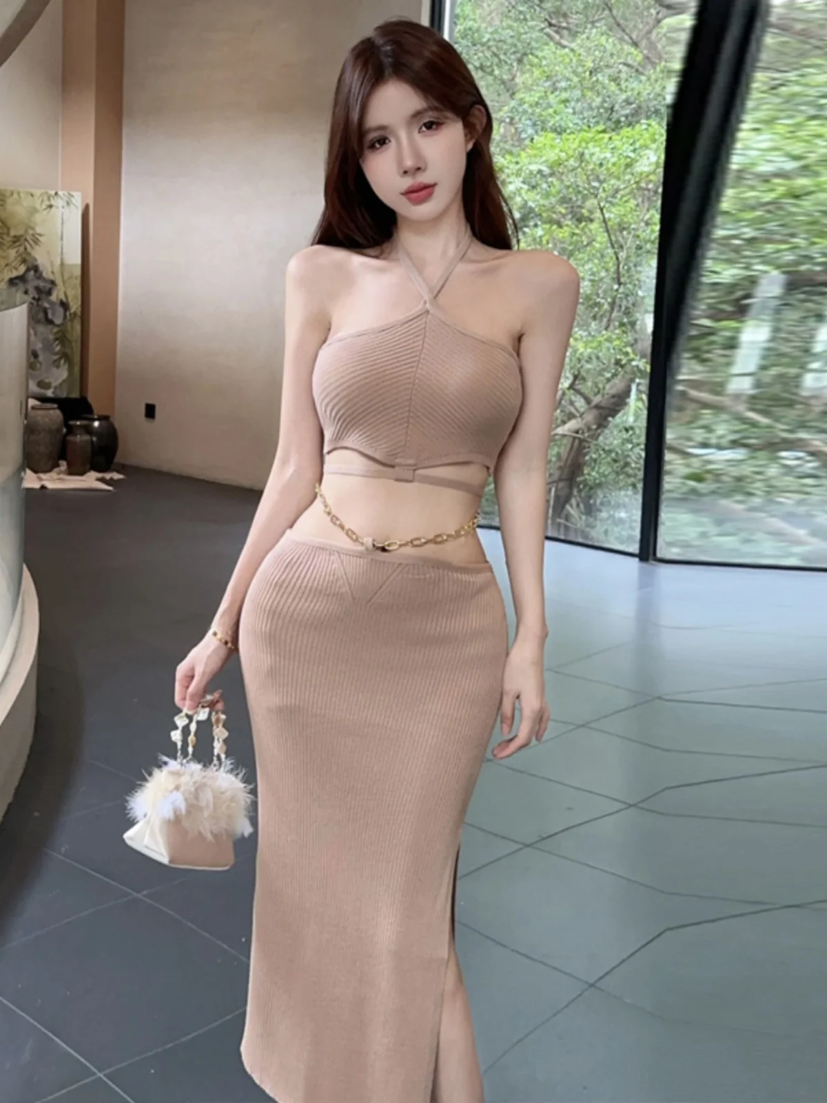 

Вязаный комплект из двух предметов Ele, юбка Bal f с разрезом-цепочкой, обертывающая вокруг цепочки, ожерелье, подходит для летней моды