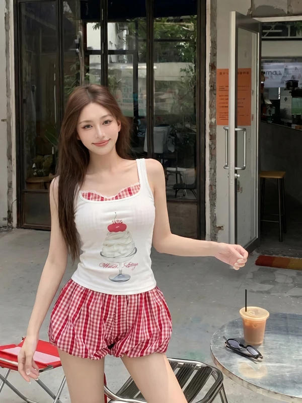 

Summer Floral Print Lace Plaid Inner Wear Strap Shorts Fashion Set Women's Slim Fit Style No Sleeve Top Bottoms Three Piece Set