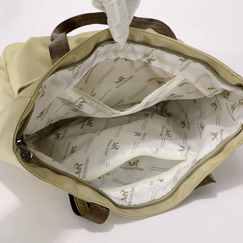 Modische, geräumige Handtasche aus Oxford-Stoff für Damen, vielschichtig, tragbar, ideal als Schultertasche für den Arbeitsweg und Reisen. – Detail 4