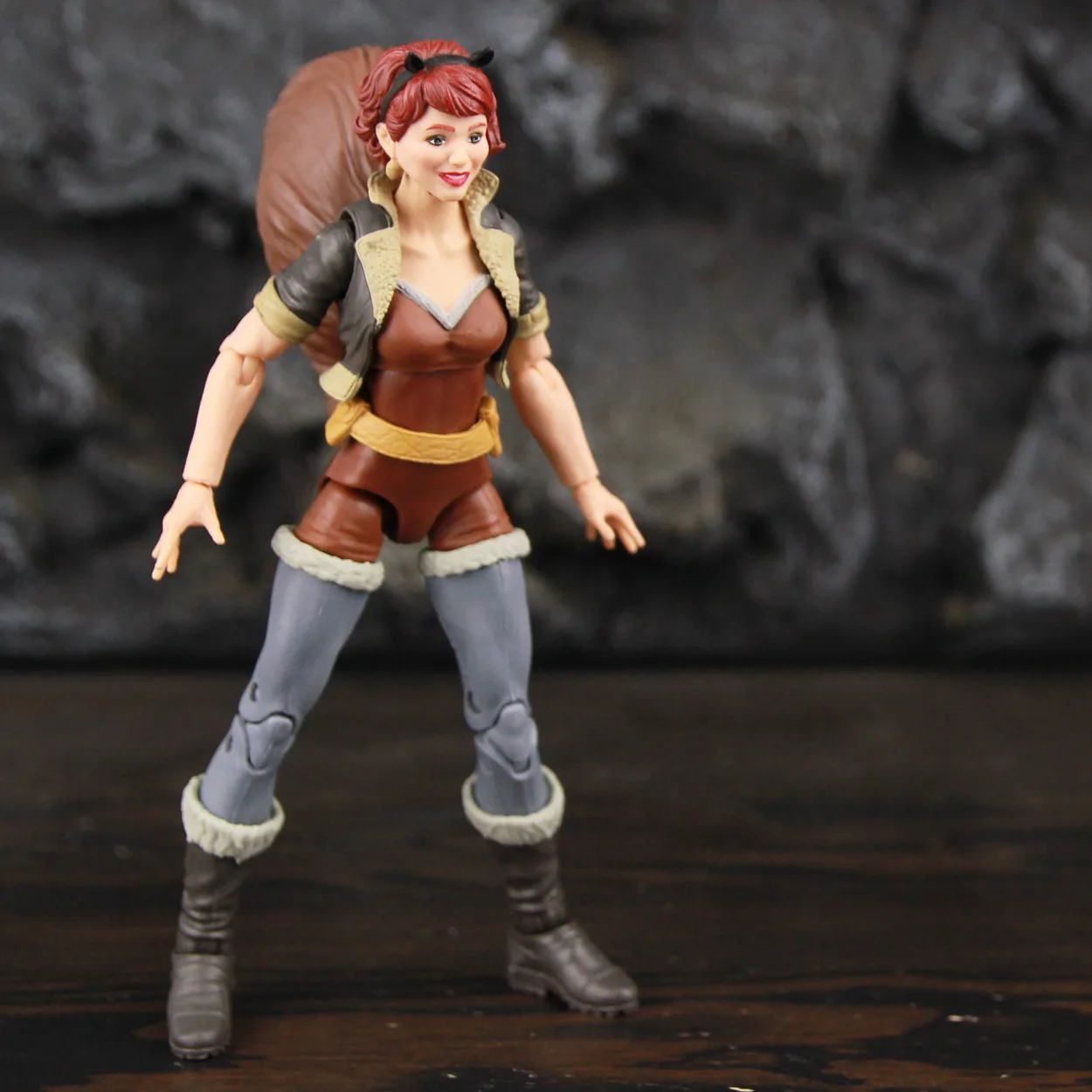 Hasbro ML Squirrel Girl 6\