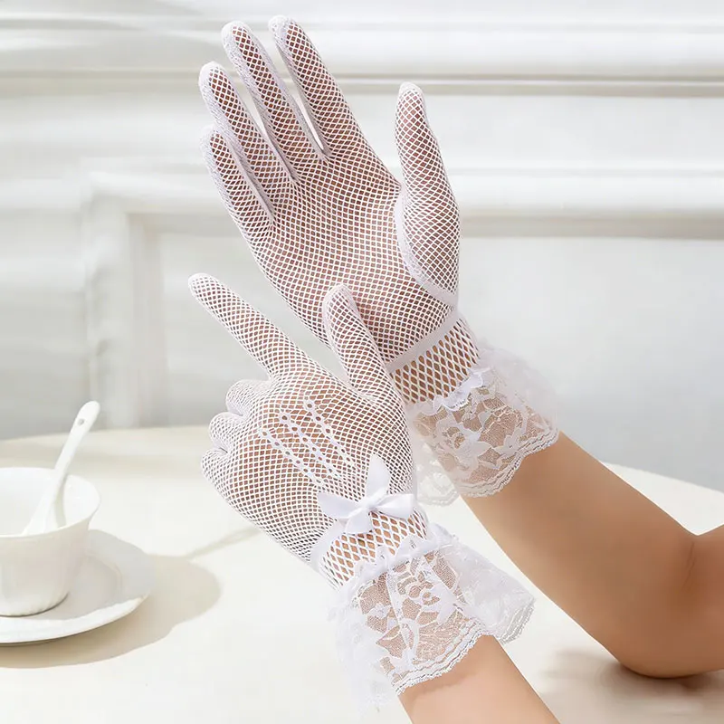 Vintage Lace Gloves for Women, Thin Black Mesh, Stretchy, Breathable, Sexy and Elegant Accessories for Spring, Summer and Autumn