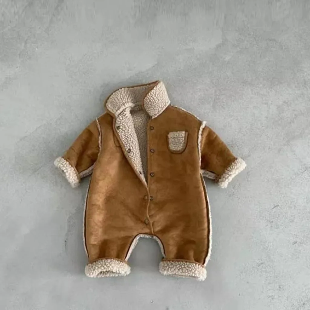 INS winter baby jumpsuit outing clothes baby boy plush handsome one-row button warm crawling outerwear