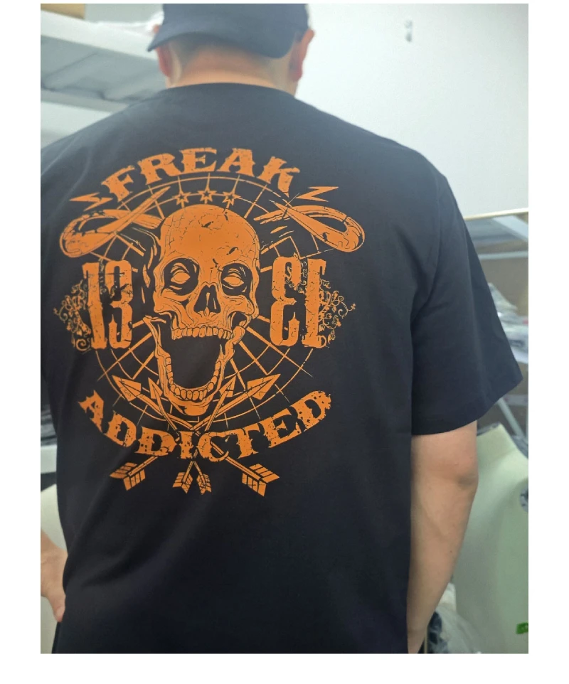 T-shirt da uomo e da donna a maniche corte stampate in puro cotone autunnale e invernale in stile fumetto scuro metallizzato per motociclette da strada