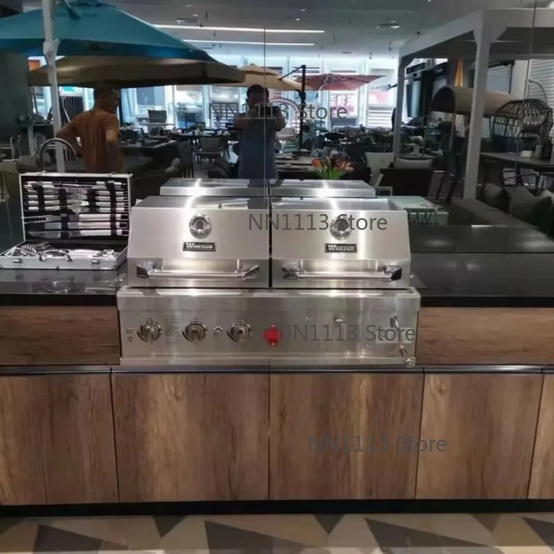 

Modern Stainless Steel 5-Burner Built-In BBQ Grill for Outdoor Kitchen Propane-Friendly with Thermometer