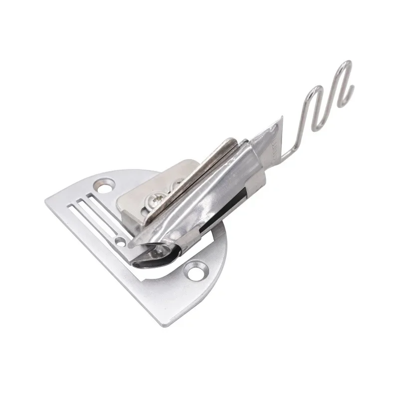 1PC Industrial Walking Foot Sewing Machine Wrapping Presser Foot, Thick Material Pull Barrel Four Folds Tape Binder Attachment
