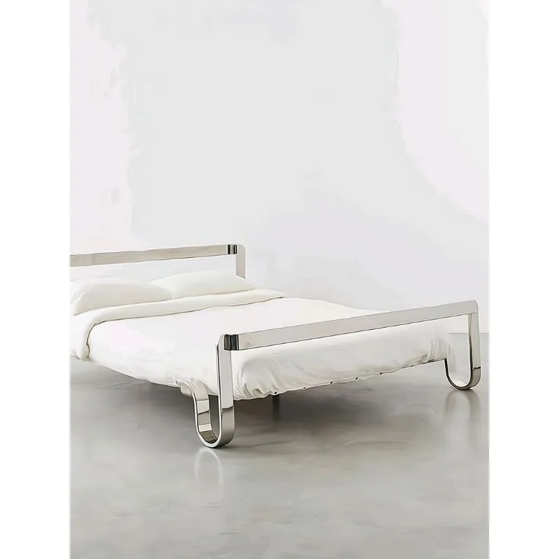 Customized stainless steel 1.8 meters 1.5m double bed, wedding bed simple bedroom princess bed wrought iron steel bed frame