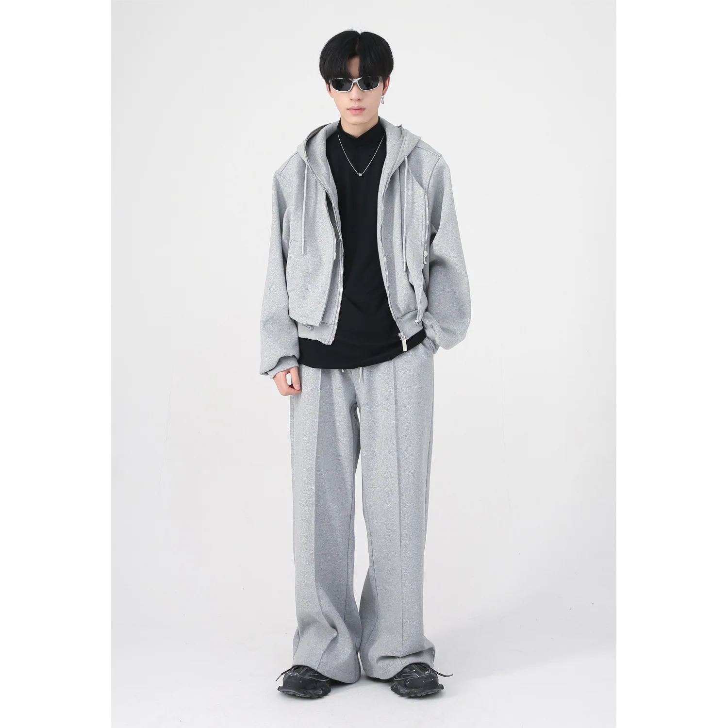 Korean Version Simple Solid Color Neutral Wind Sports Two-piece Set, Men's New Autumn Casual Fake Two Hooded Coat + Long Pants