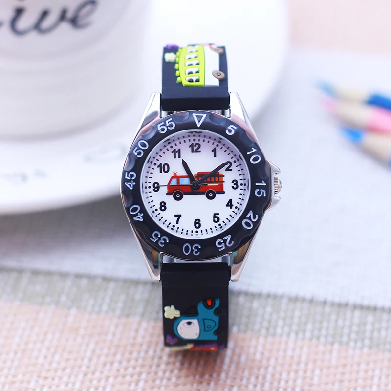 Relojes deportivos impermeables de dibujos animados para niños y niñas, autobús escolar genial, camión de bomberos, regalos de cumpleaños, marca famosa